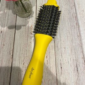 Drybar The Double Shot Blow Dryer Brush!